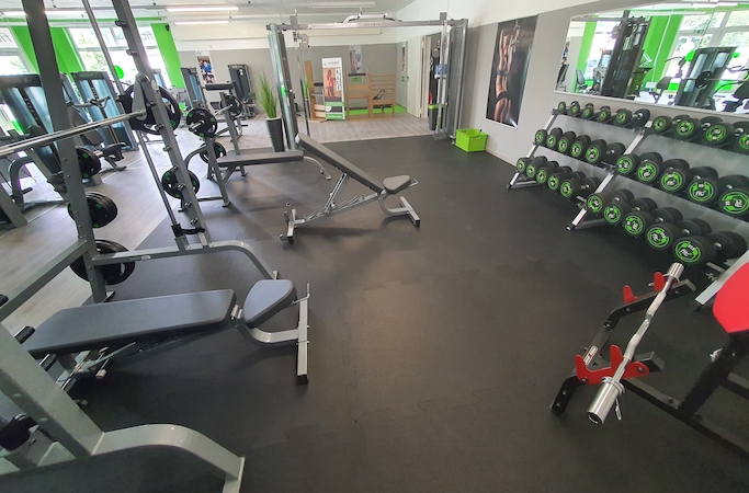 fitplus Rochlitz Freihantelbereich